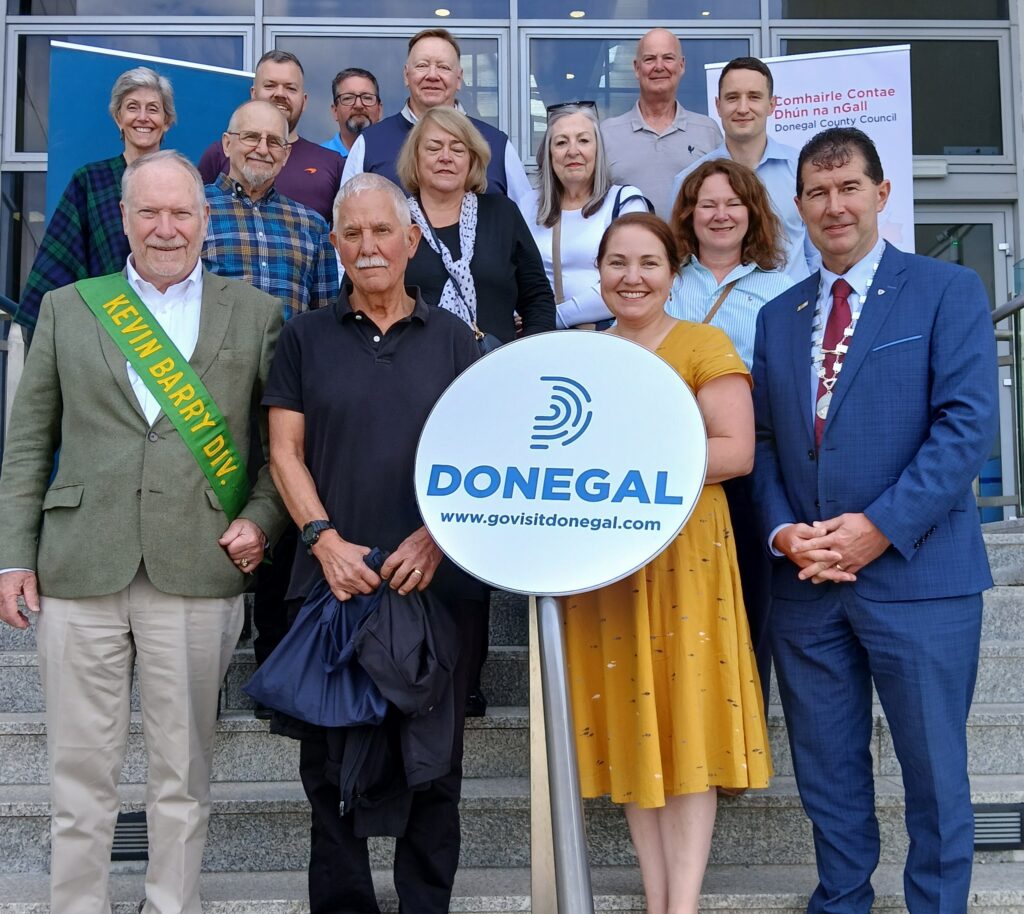 Delegation from Indiana along with Cathaoirleach of Donegal Municipal District, Cllr. Michéal Naughton, along with Head of Tourism Joy Browne, Diaspora Officer Eoin Leonard, and Tourism Officer Eoin McHugh.